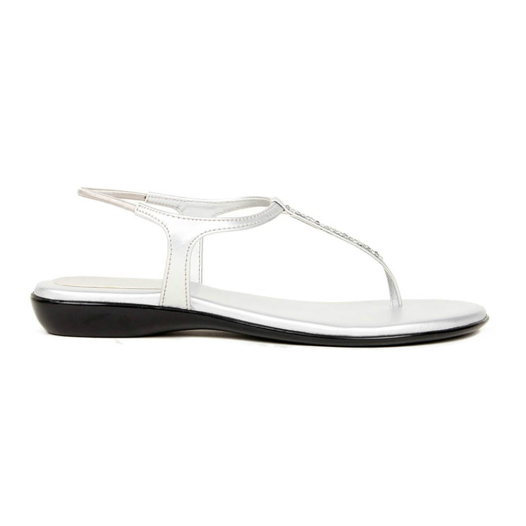 102 : Balujas Flat White Ladies Sandal