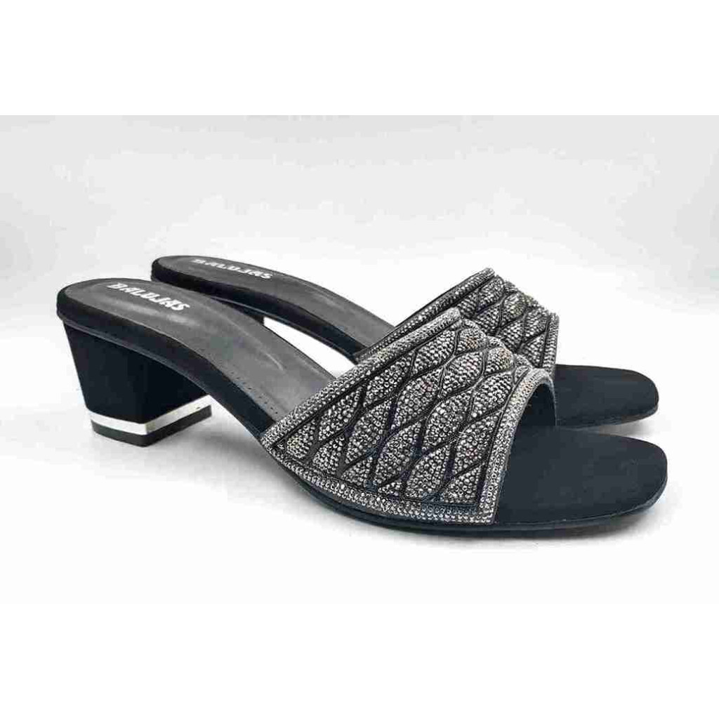 11535: Balujas Black Block Heel 