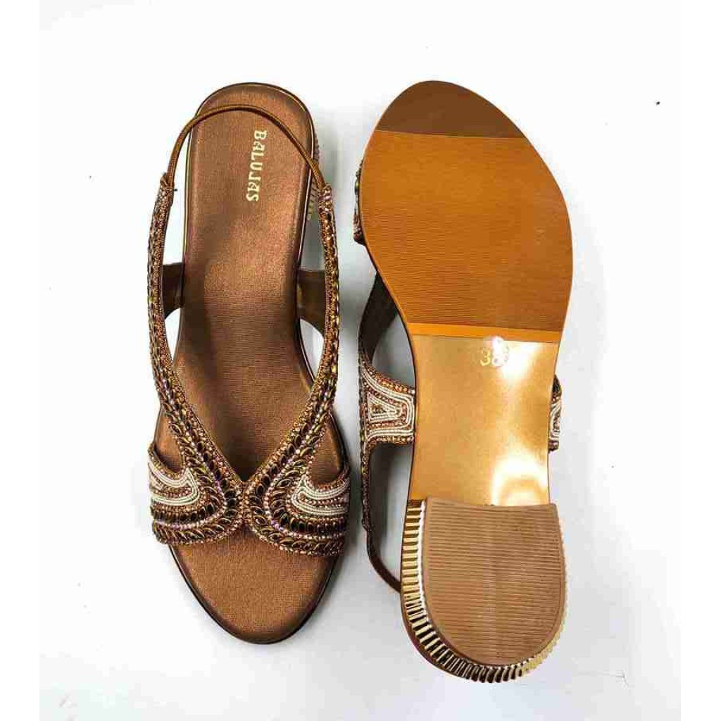 4706: Balujas Golden Mid Heel Sandal 