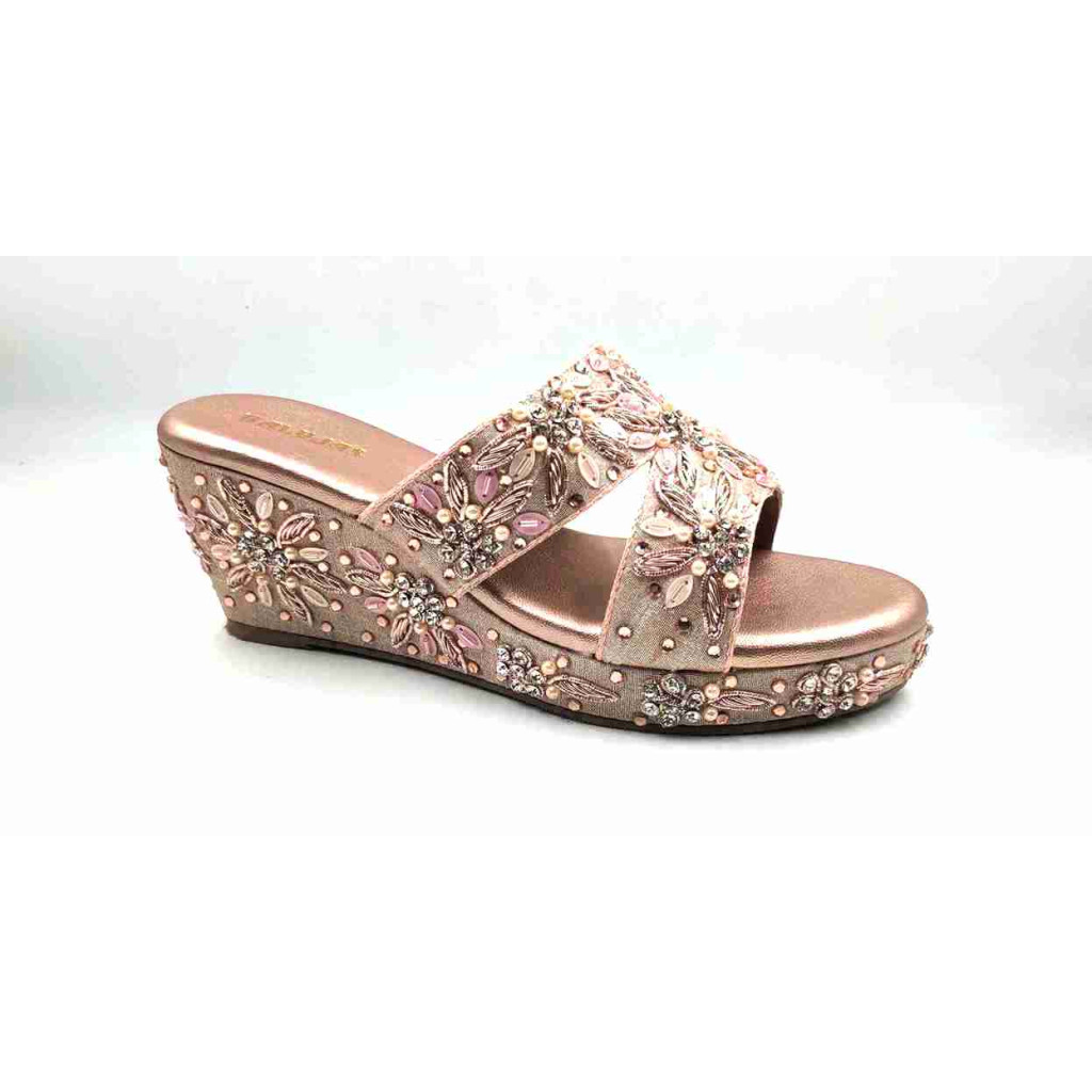 86-13: Balujas Rose-Gold Wedge Heel Slipper