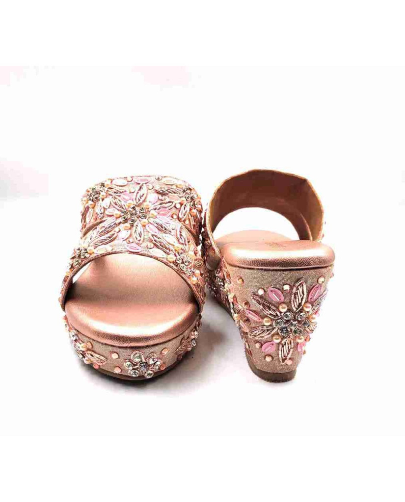 86-13: Balujas Rose-Gold Wedge Heel Slipper
