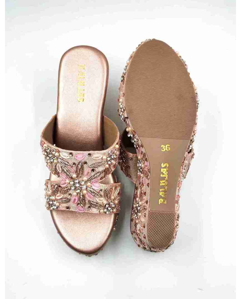86-13: Balujas Rose-Gold Wedge Heel Slipper