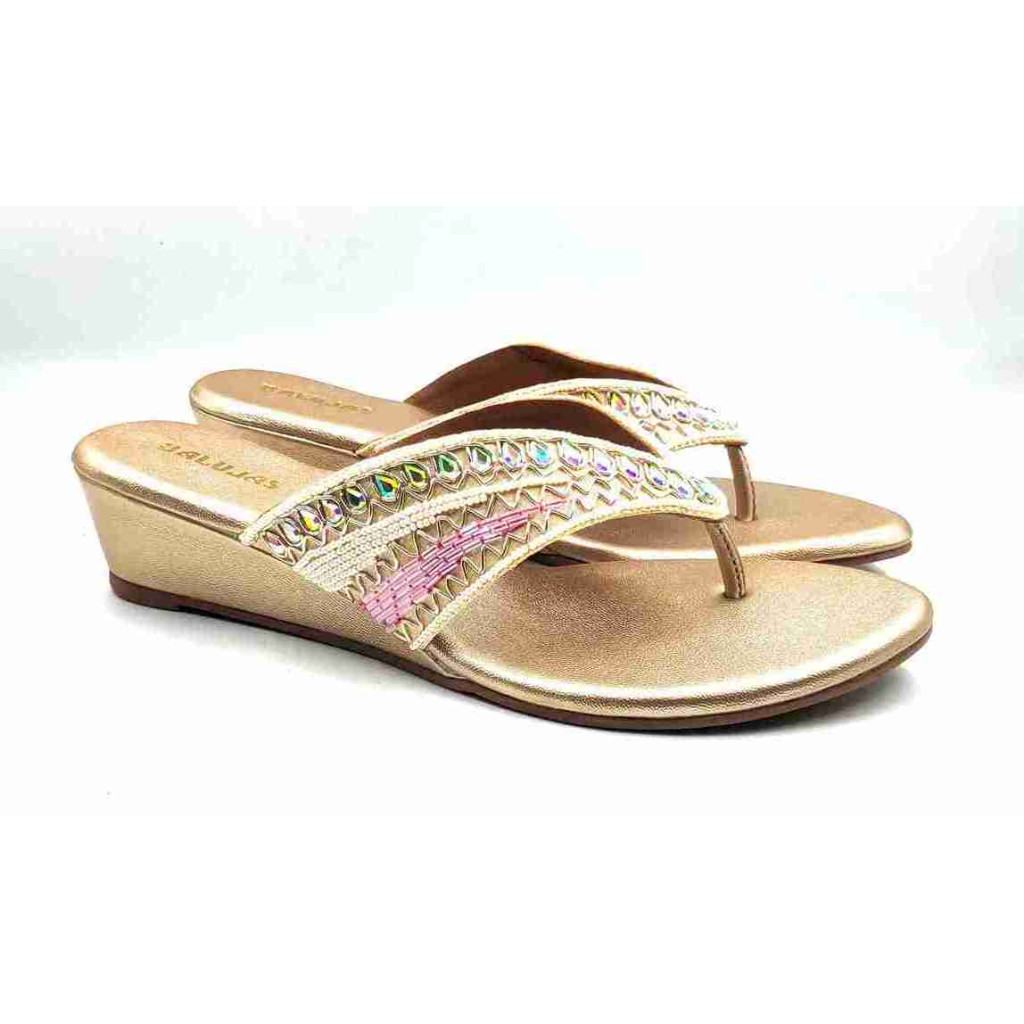 86-153: Balujas Gold Wedge Heel Slipper