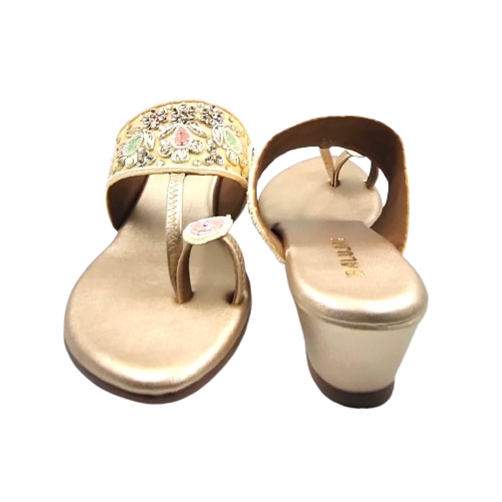 86-163: Balujas Golden Wedge Heel Slipper