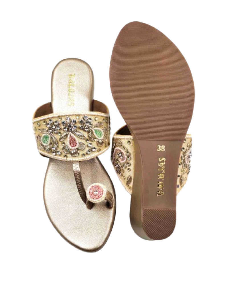 86-163: Balujas Golden Wedge Heel Slipper