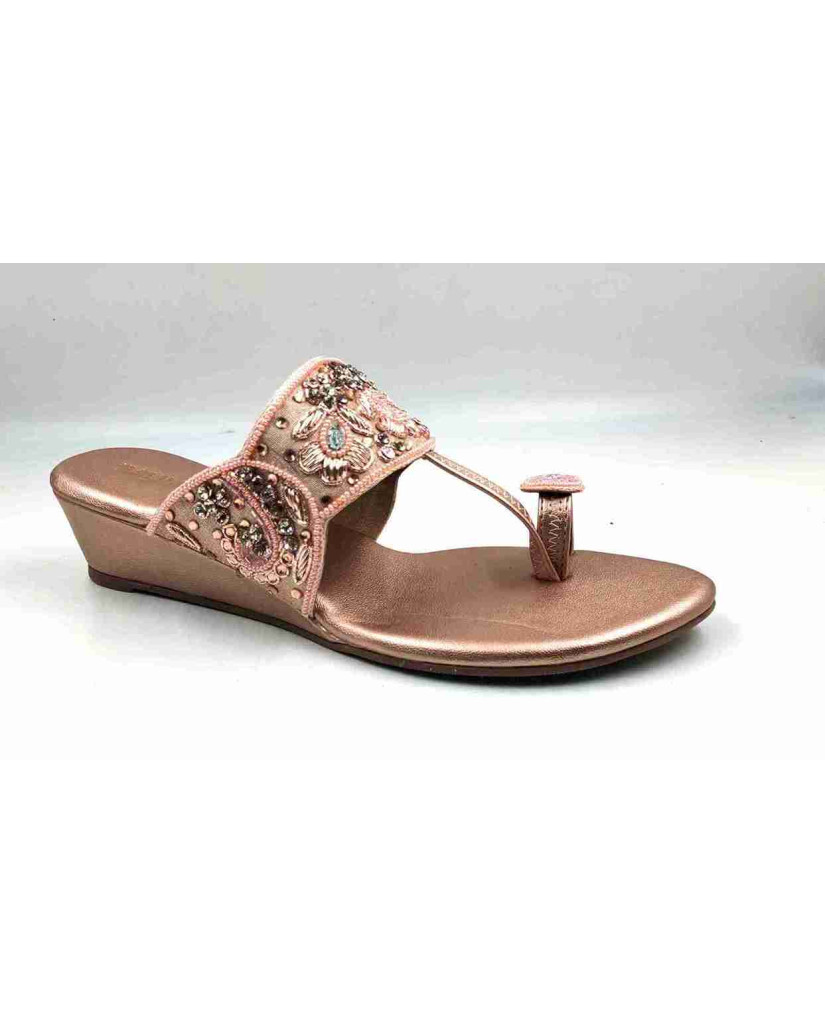 86-163: Balujas Sultan Wedge Heel Slipper
