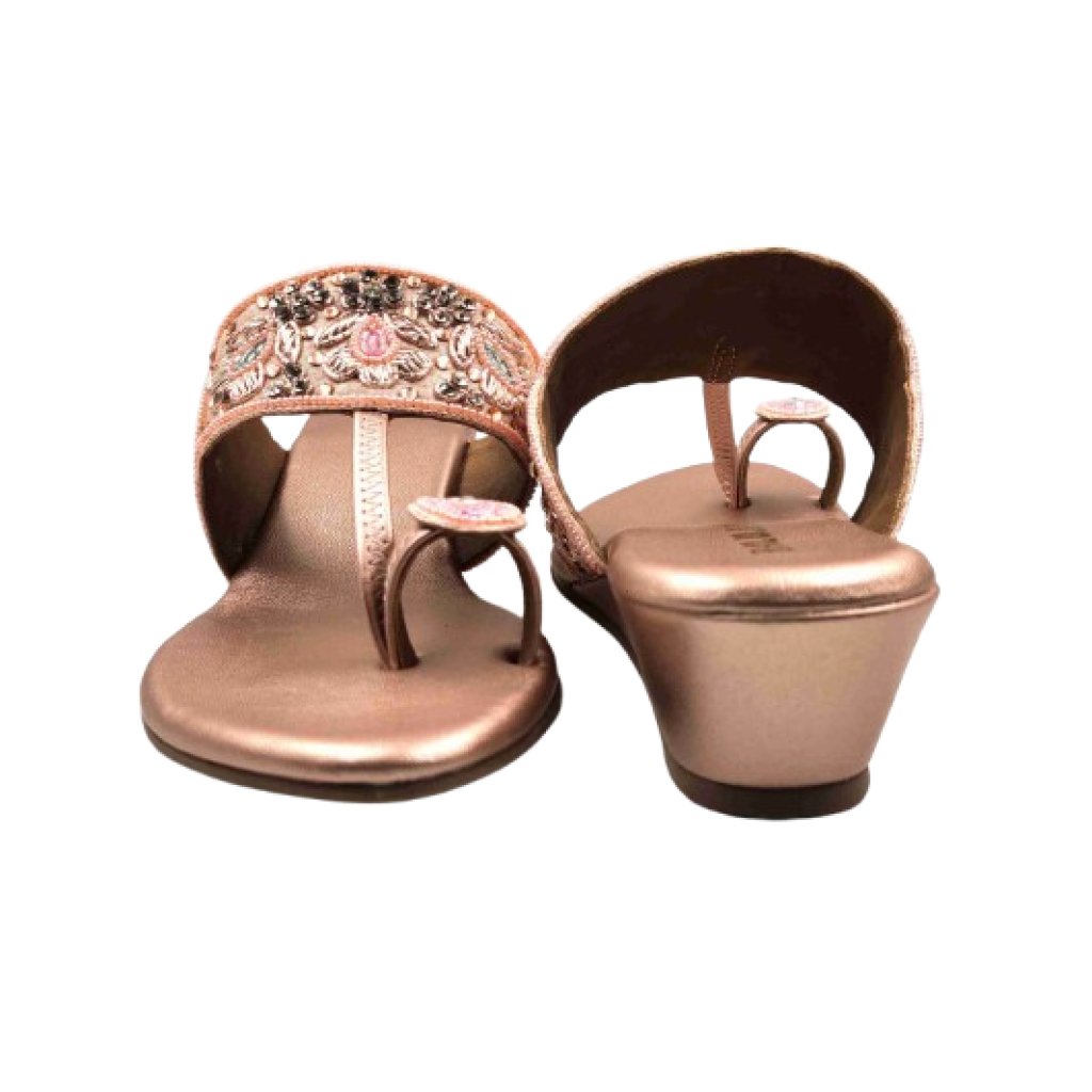 86-163: Balujas Sultan Wedge Heel Slipper