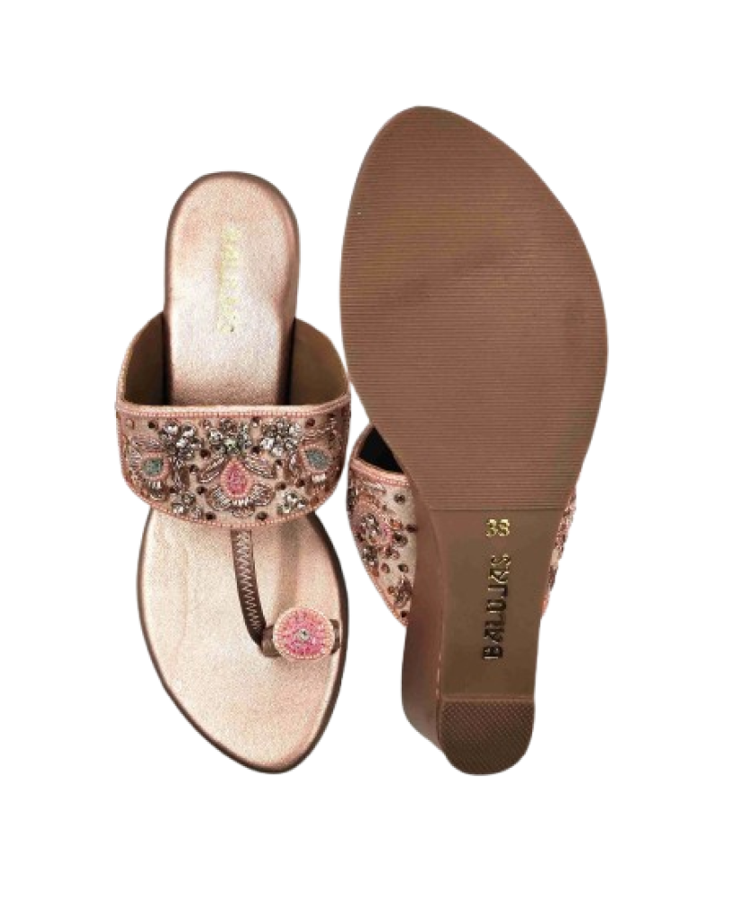 86-163: Balujas Sultan Wedge Heel Slipper