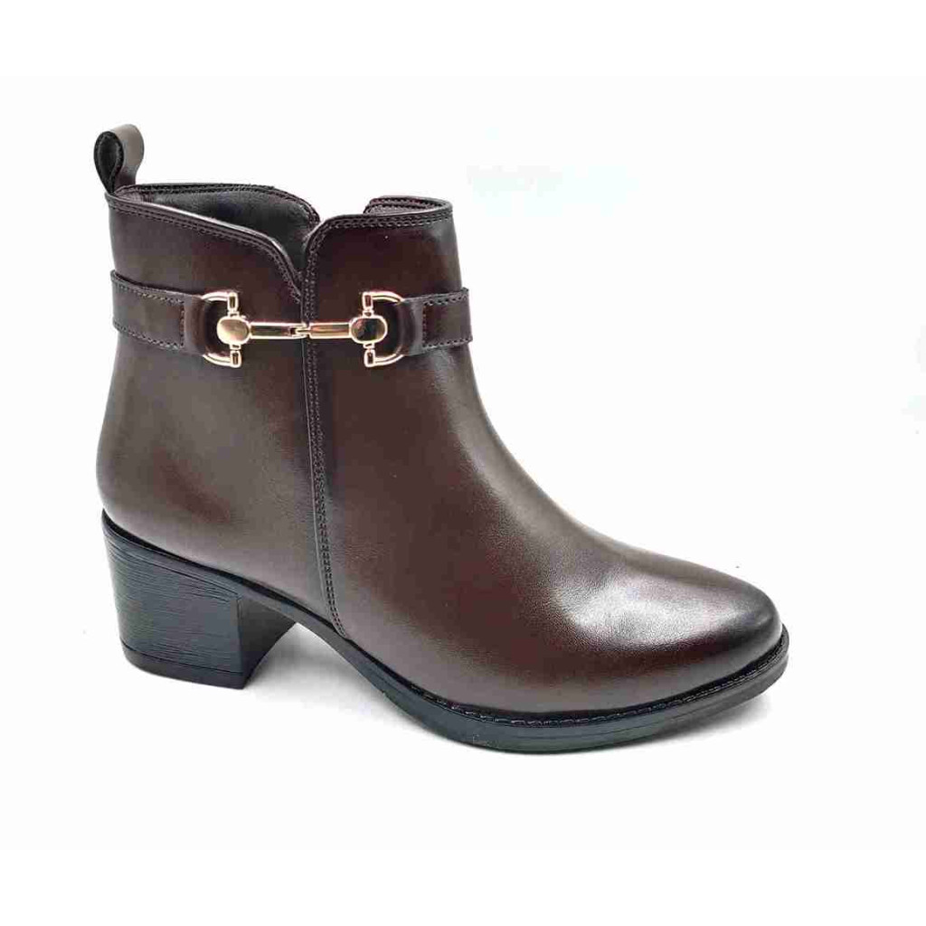 AG-06: Balujas Women's Brown Ankle Boot