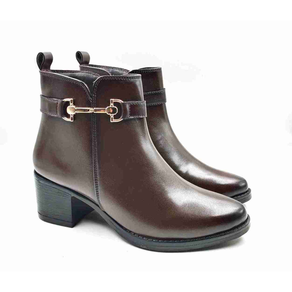 AG-06: Balujas Women's Brown Ankle Boot