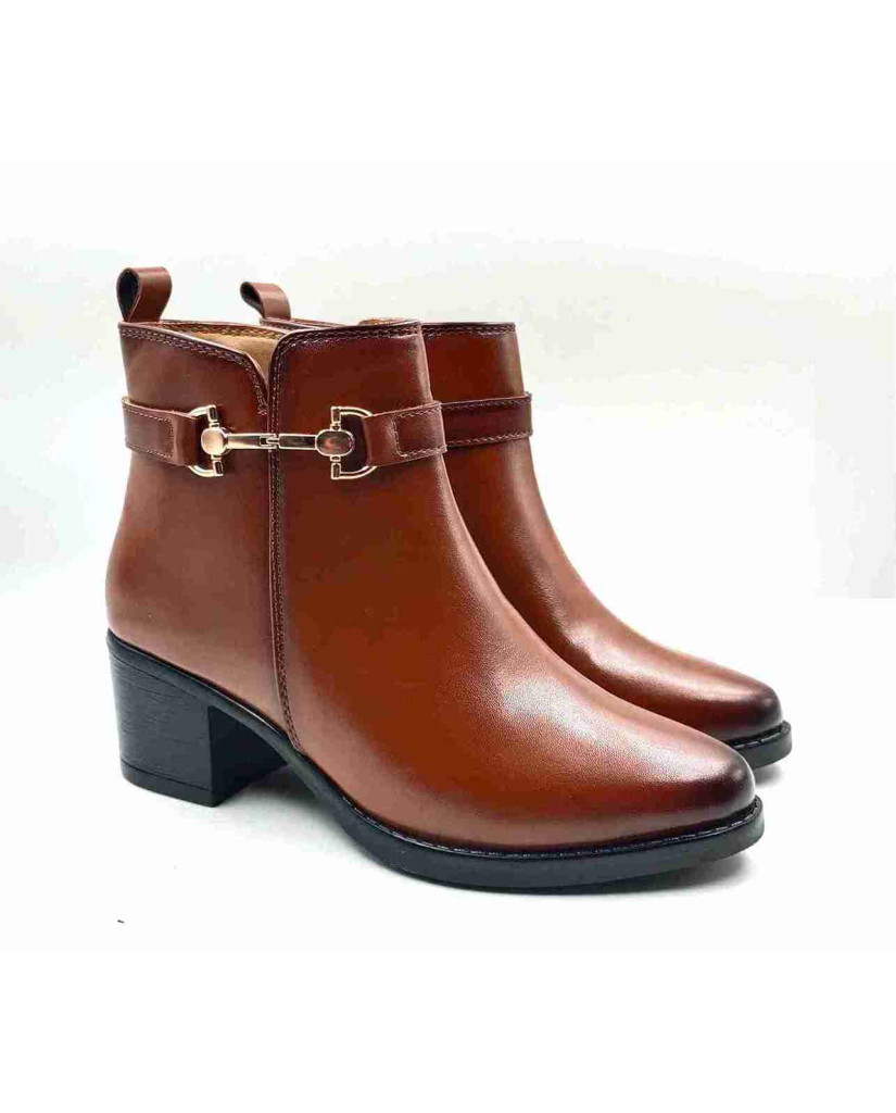 AG-06: Balujas Women's Tan Ankle Boot