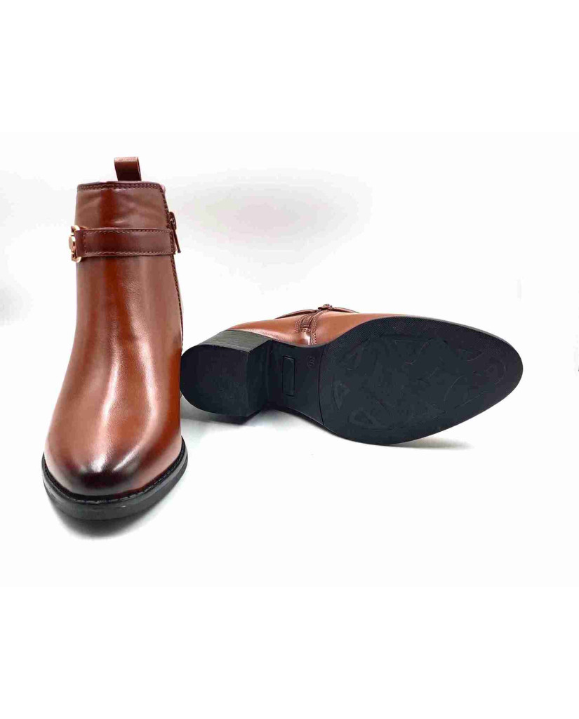 AG-06: Balujas Women's Tan Ankle Boot