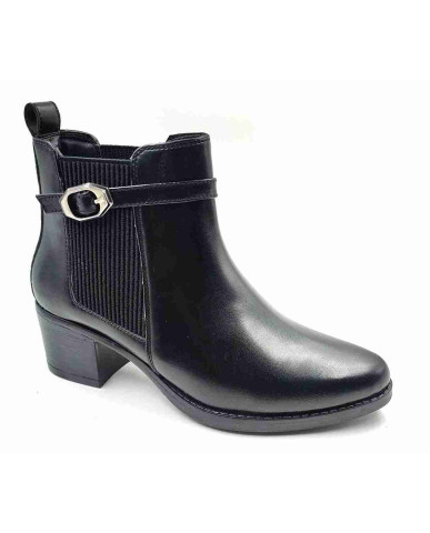 AG-08: Balujas Women's Black Ankle Boot