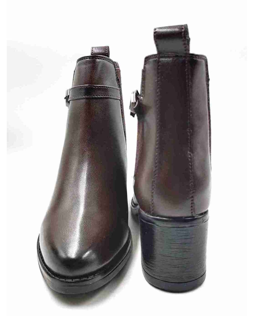 AG-08: Balujas Women's Brown Ankle Boot