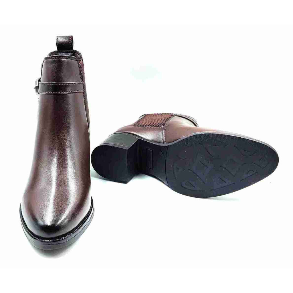 AG-08: Balujas Women's Brown Ankle Boot