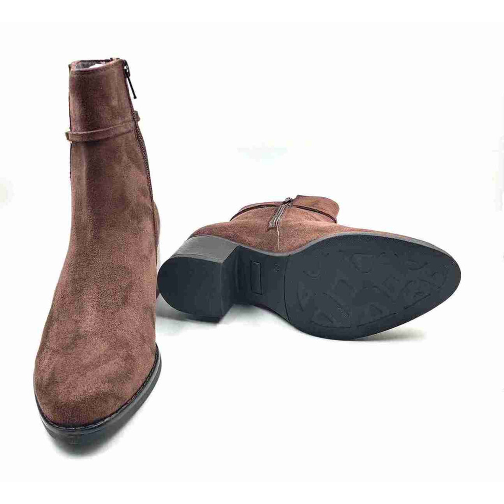 AG-20: Balujas Women's Brown Suede Boot