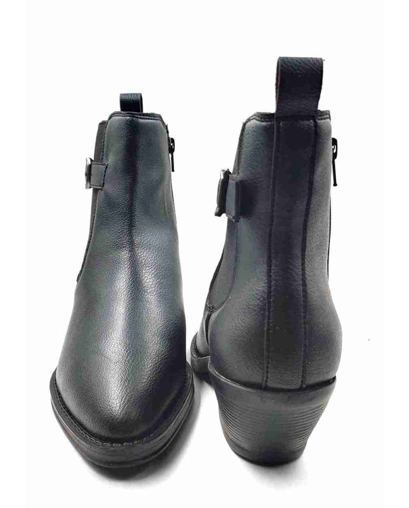 CB-02: Balujas Women's Black  Boot