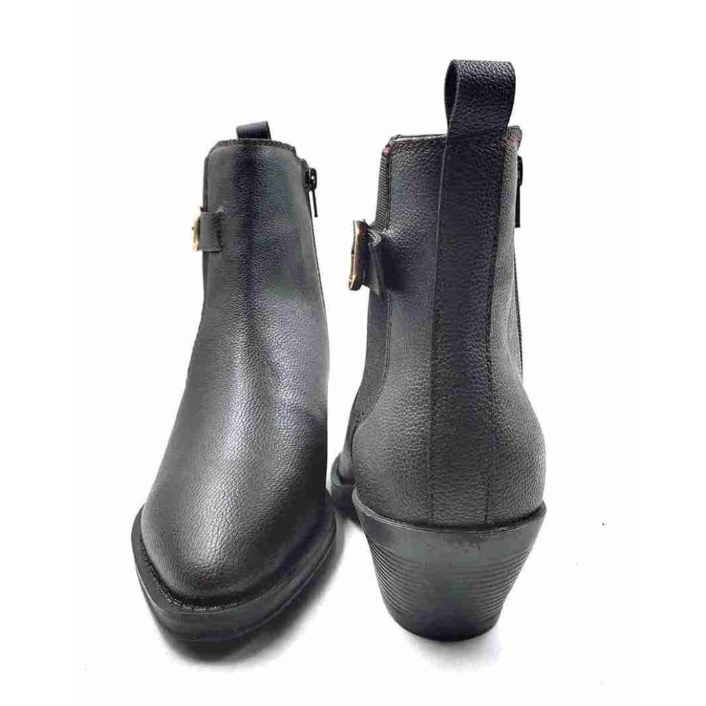 CB-02: Balujas Women's Brown Boot