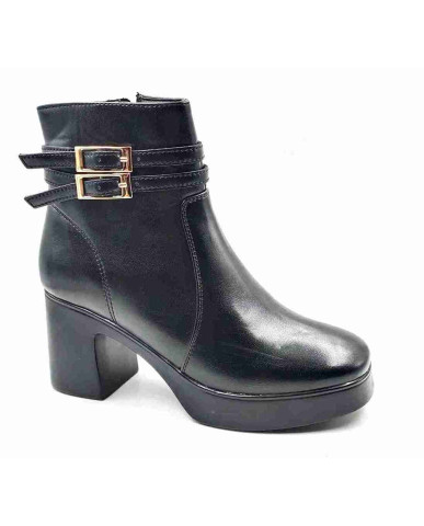 IR-03: Balujas Women's Black Boot