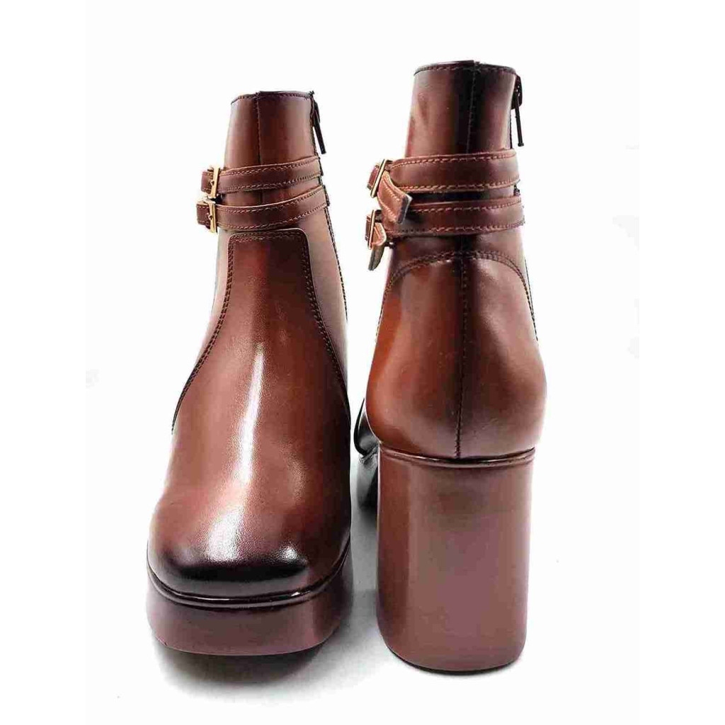 IR-03: Balujas Women's Tan Boot