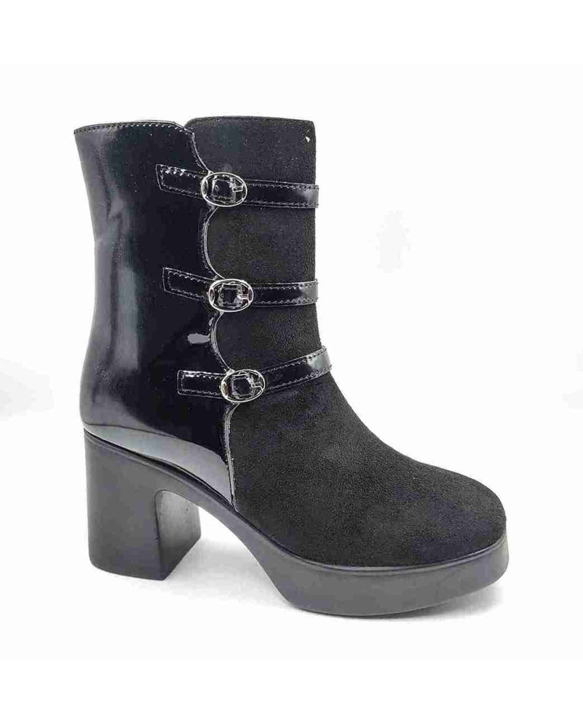 IR-10: Balujas Women's Black Boot