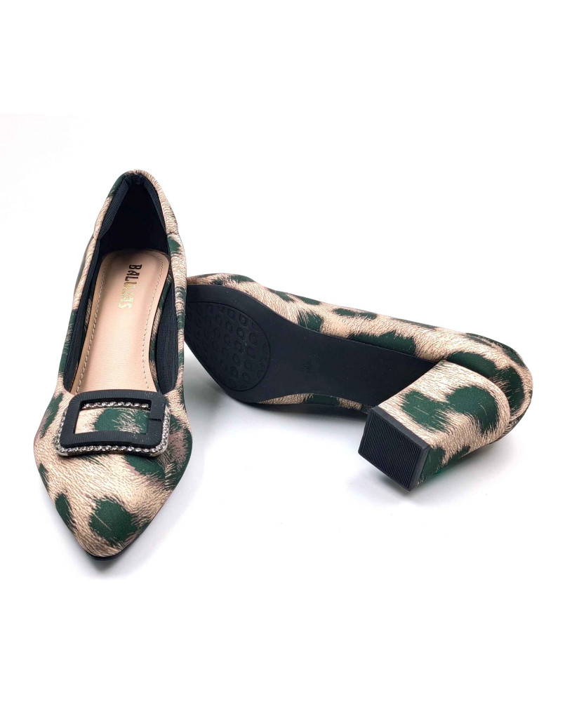 AR00010: Balujas Women's Beige Lepoard Design Pumps