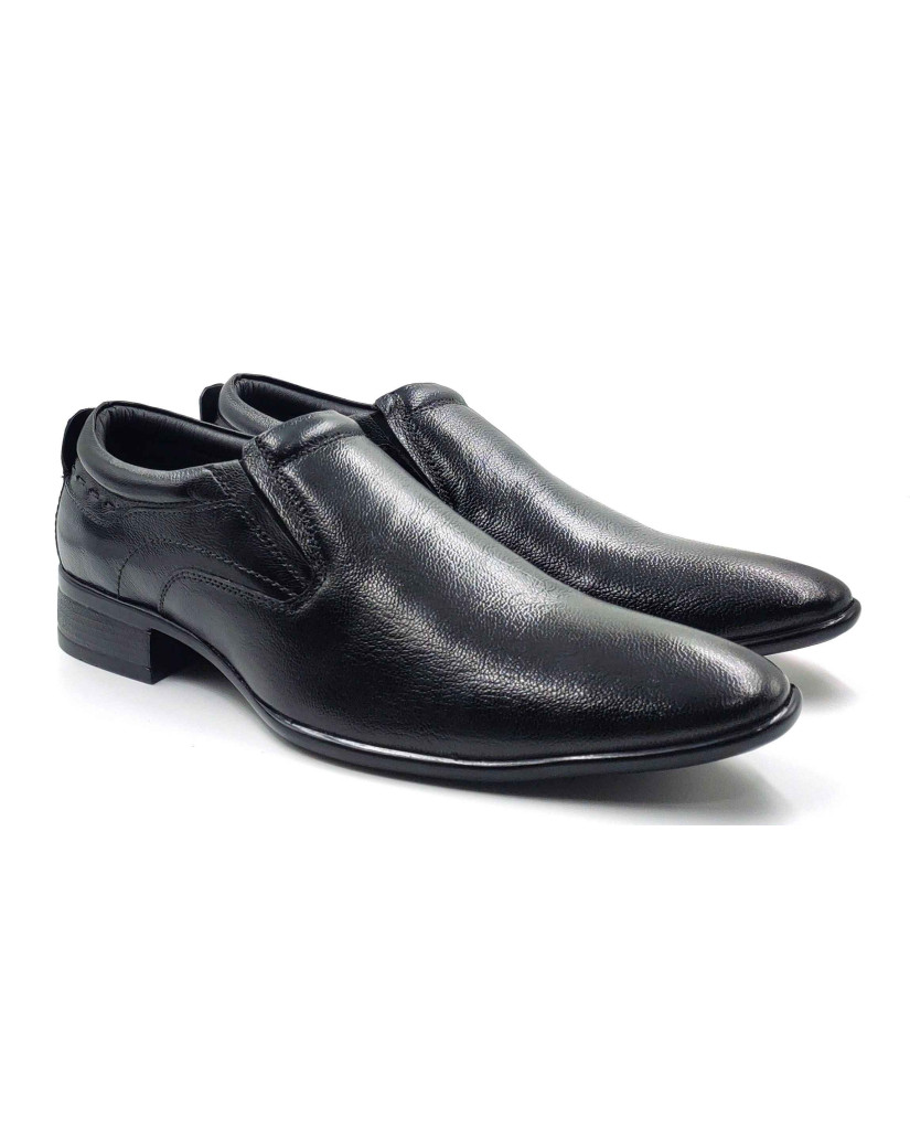 11030 Balujas Man's Black Slip on Shoes