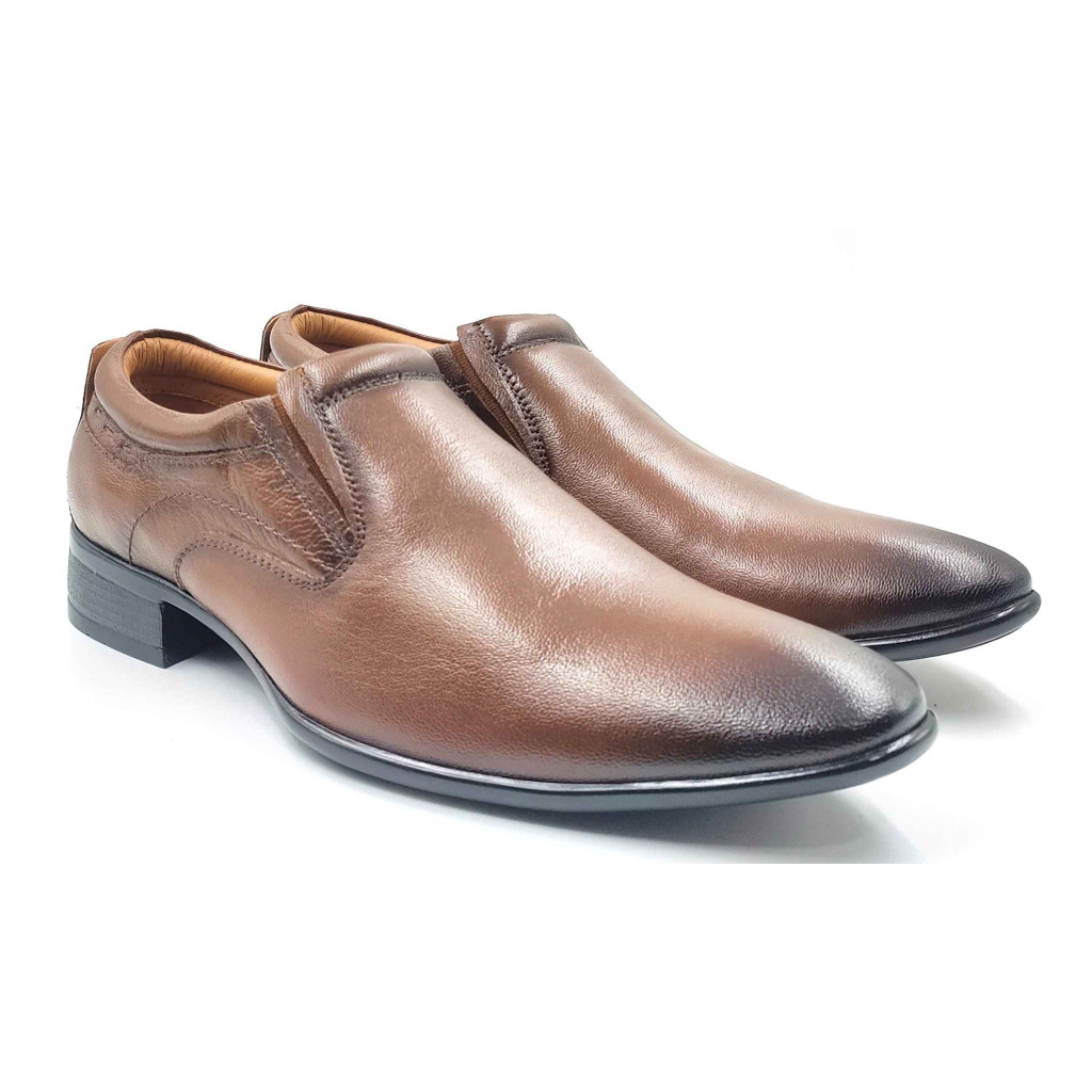 11030 Balujas Man's Tan Slip on Shoes