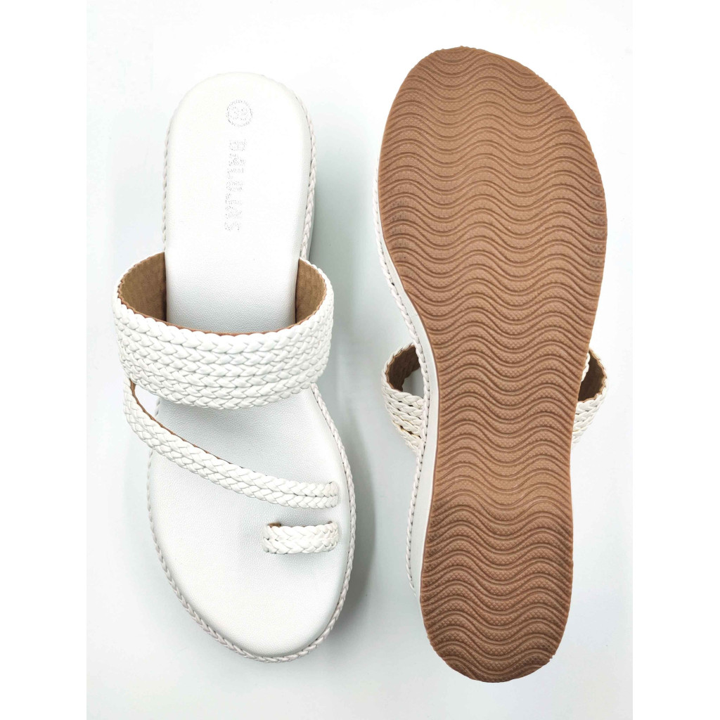 1115 Balujas White Wedge Heel Ladies Chappal