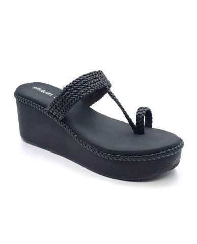 1117 Balujas Women Black Wedge Heel Kolhapuri Chappal