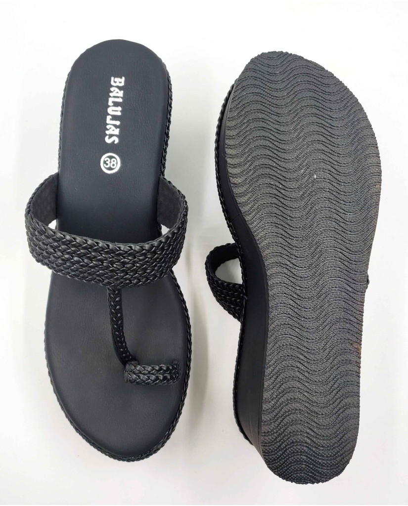1117 Balujas Women Black Wedge Heel Kolhapuri Chappal