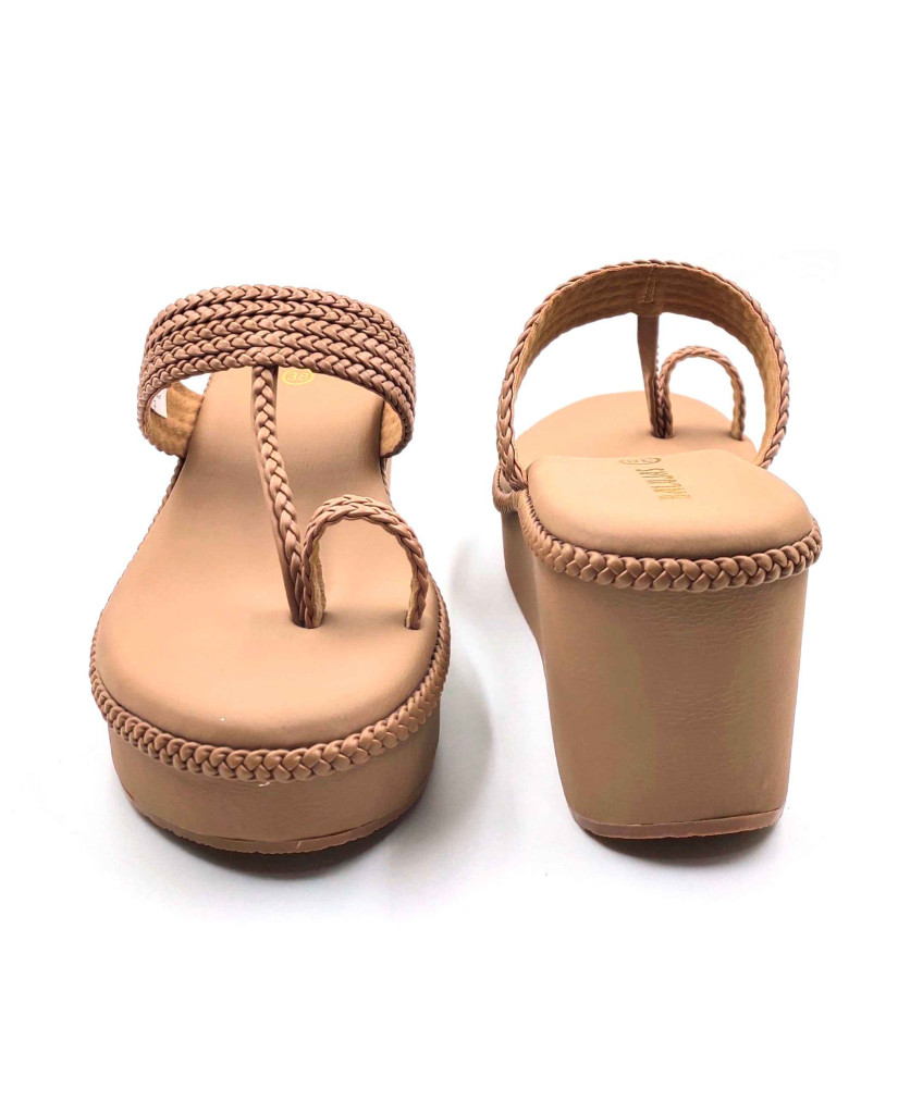 1117 Balujas Women Chiku Wedge Heel Kolhapuri Chappal