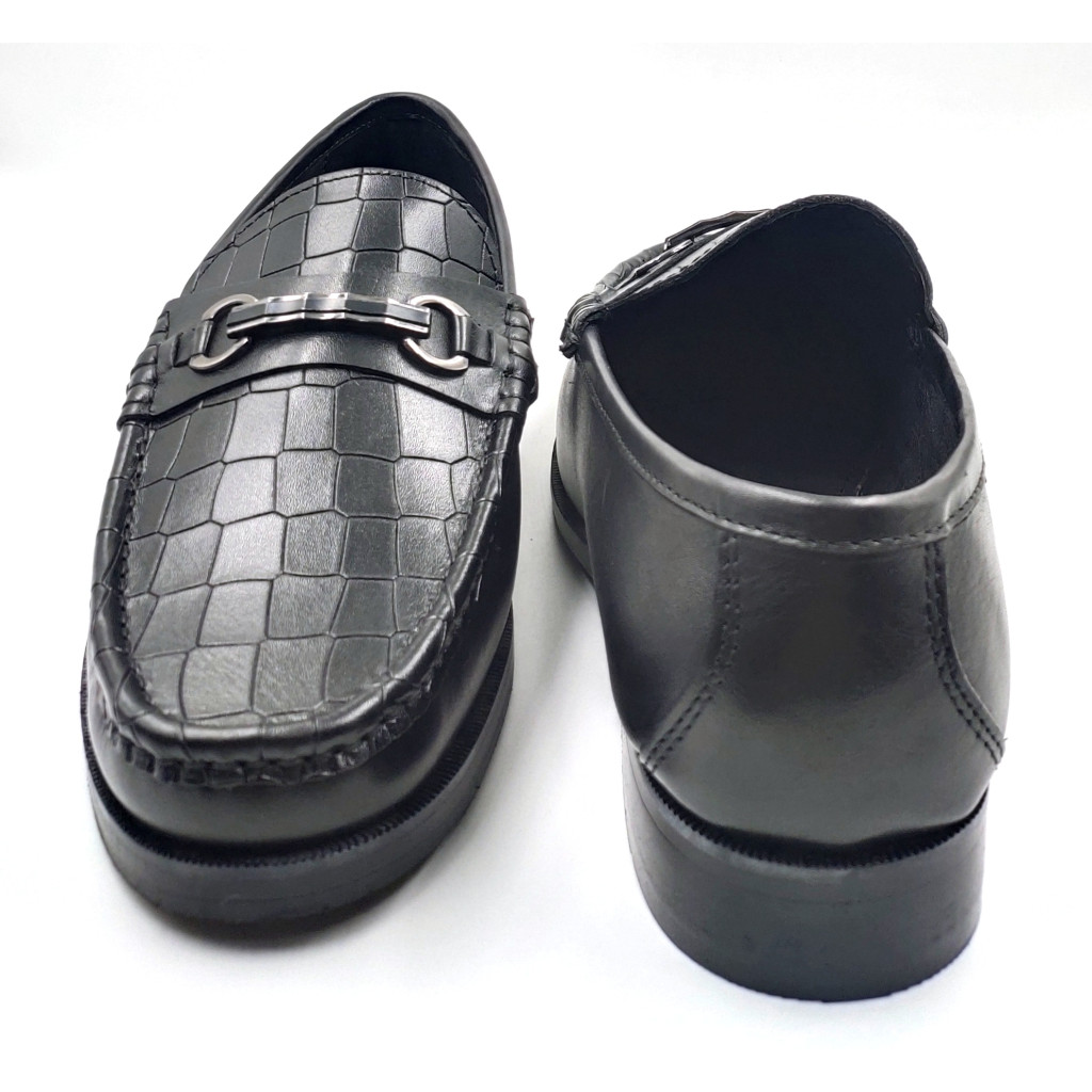 702-CROCO-03 Balujas Man's Black Textured Moccasin