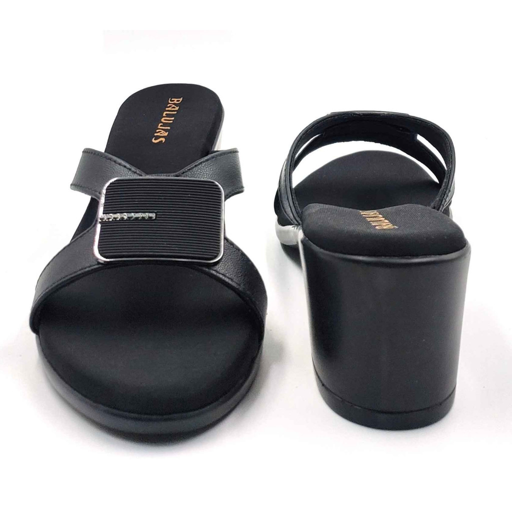 9118: Balujas Black Block Heel Slipper