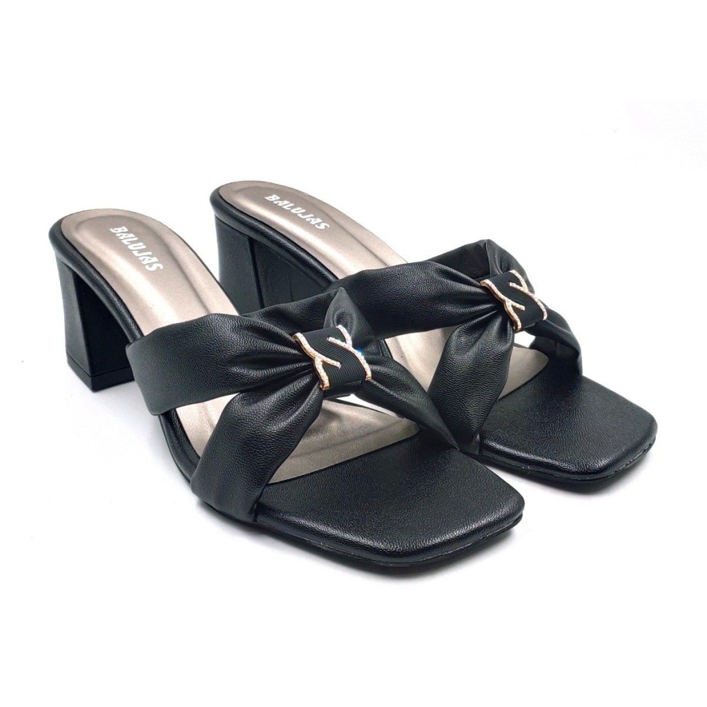07238: Balujas Women's Black Block Heel Sandal