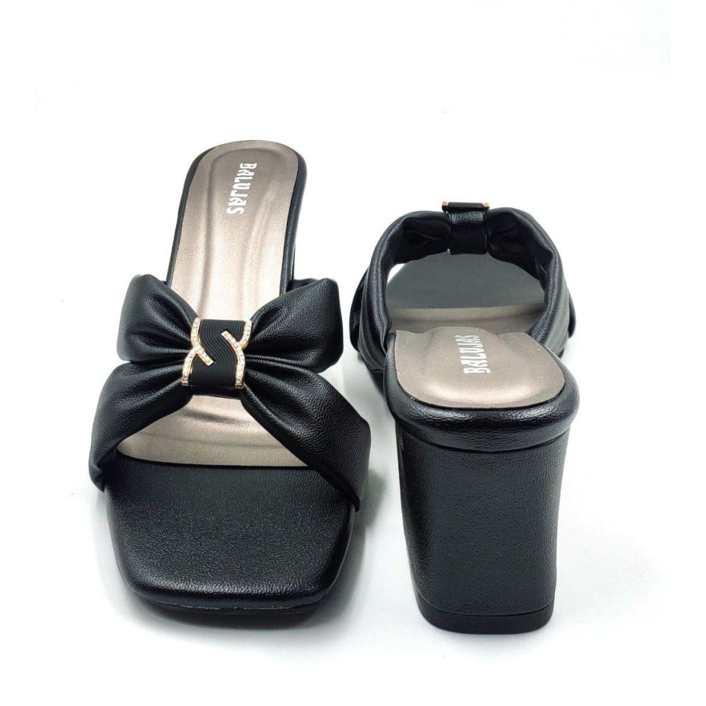 07238: Balujas Women's Black Block Heel Sandal