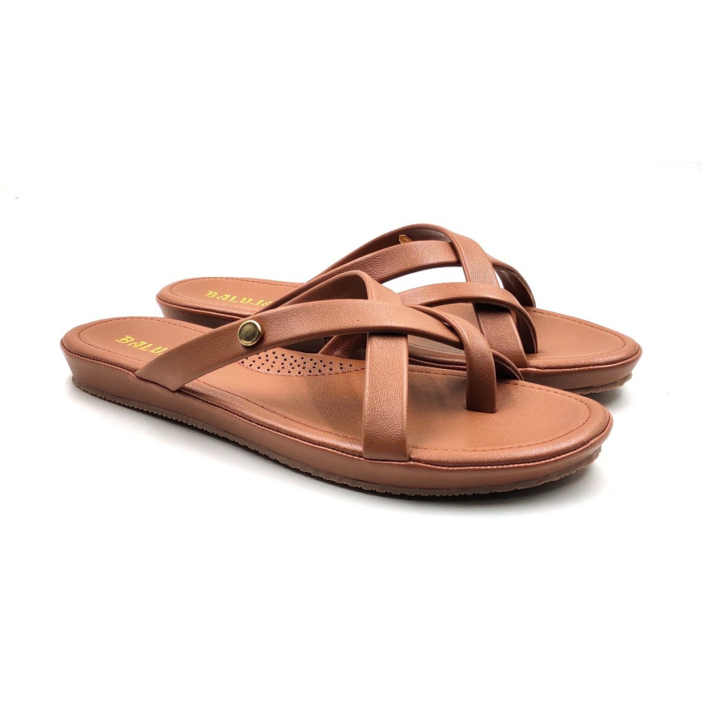 10-239: Balujas Tan Flat Slipper