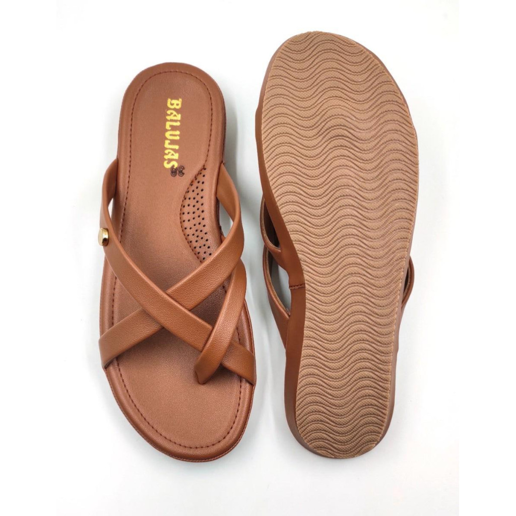 10-239: Balujas Tan Flat Slipper
