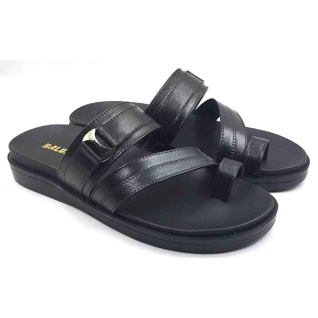 1115: Black Leather Double Strap Toe-Loop Slippers