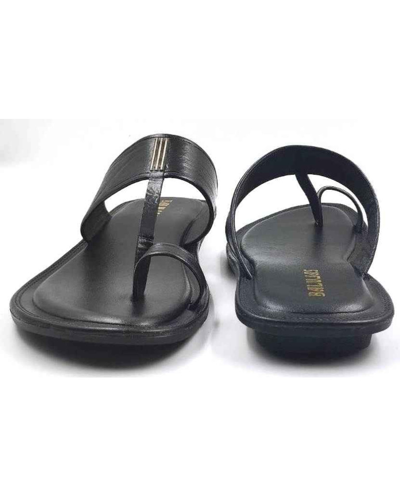 701: Black Leather Toe-Ring Kolhapuri Slippers