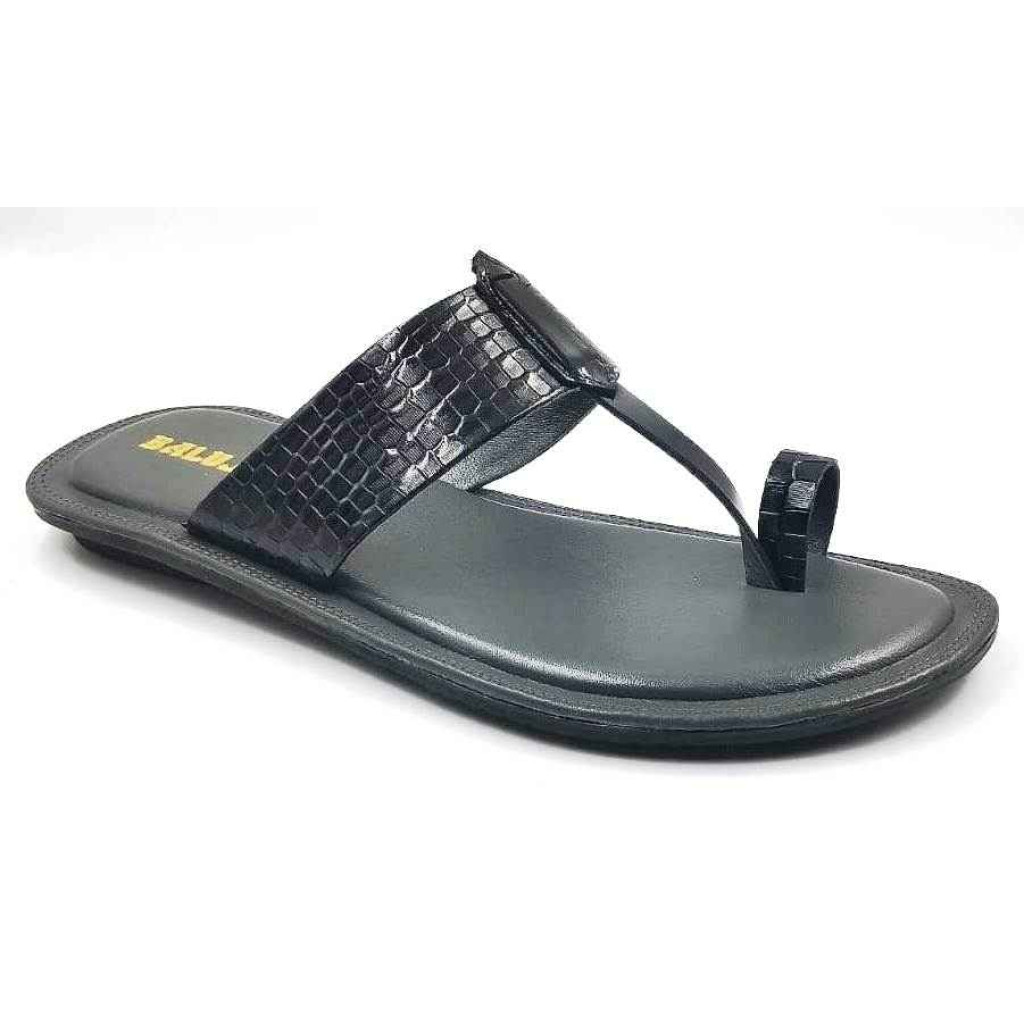 702: Black Leather Toe-Ring Kolhapuri Slippers