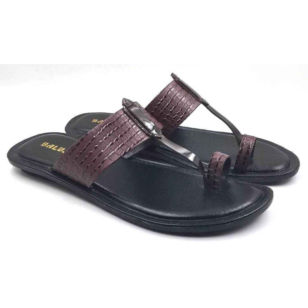 702: Brown Leather Toe-Ring Kolhapuri Slippers