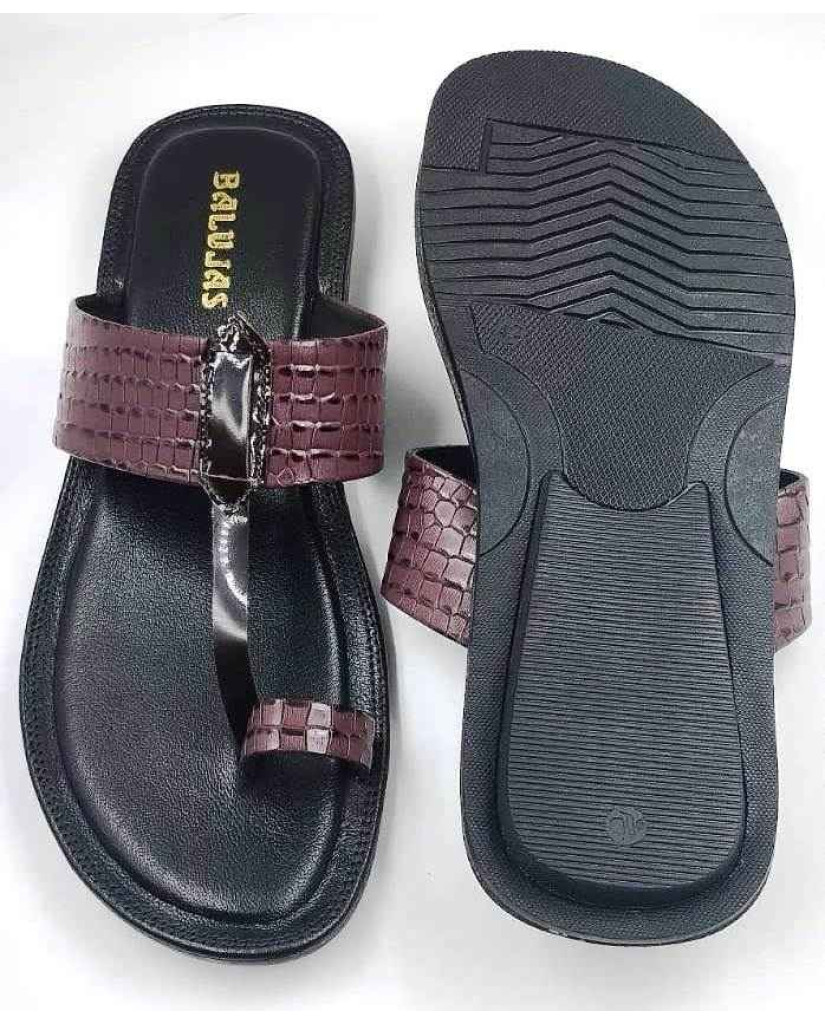 702: Brown Leather Toe-Ring Kolhapuri Slippers