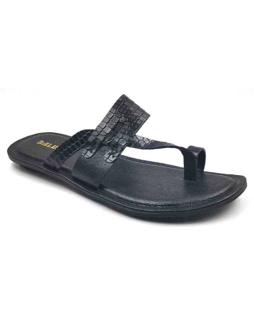 707: Black Leather Toe-Ring Kolhapuri Slippers