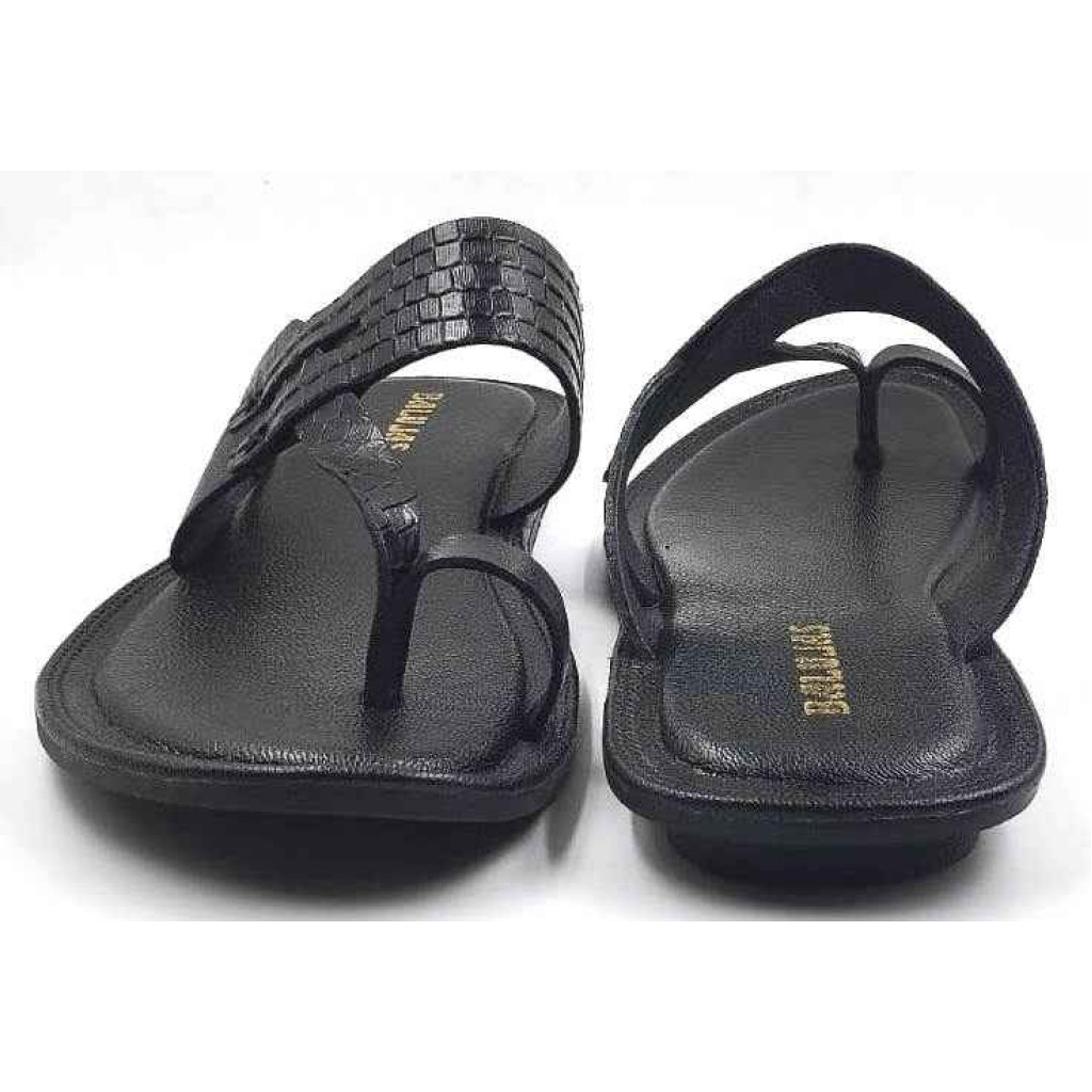 707: Black Leather Toe-Ring Kolhapuri Slippers