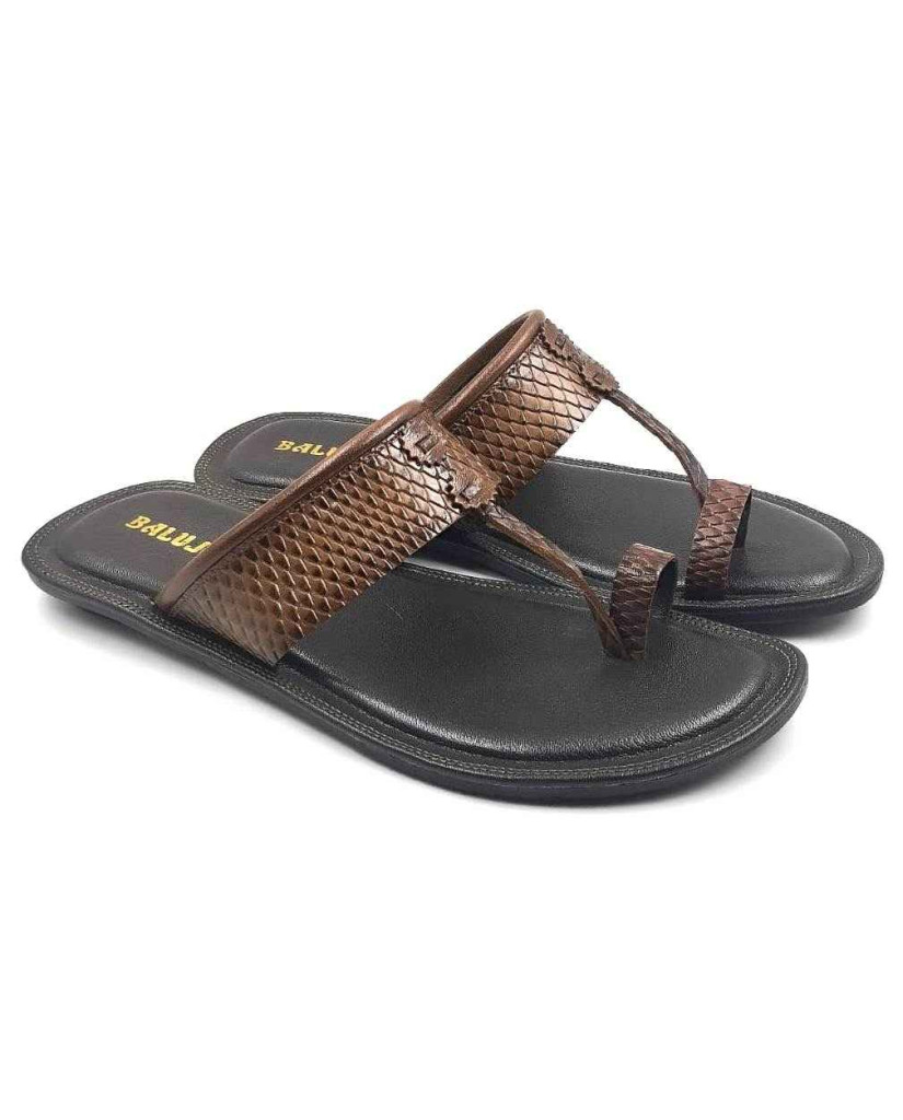 713: Tan Leather Toe-Ring Kolhapuri Slippers