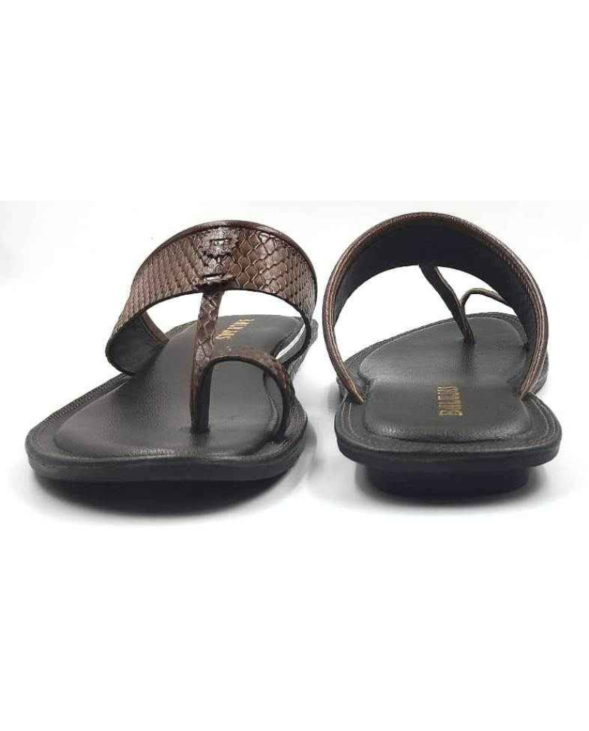713: Tan Leather Toe-Ring Kolhapuri Slippers