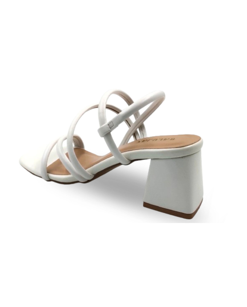 4030: Balujas Women's White Chunky Heel Sandal