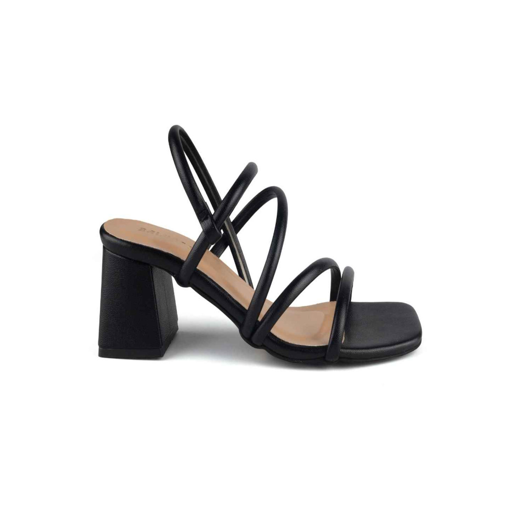 4030: Balujas Women's Black Chunky Heel Sandal