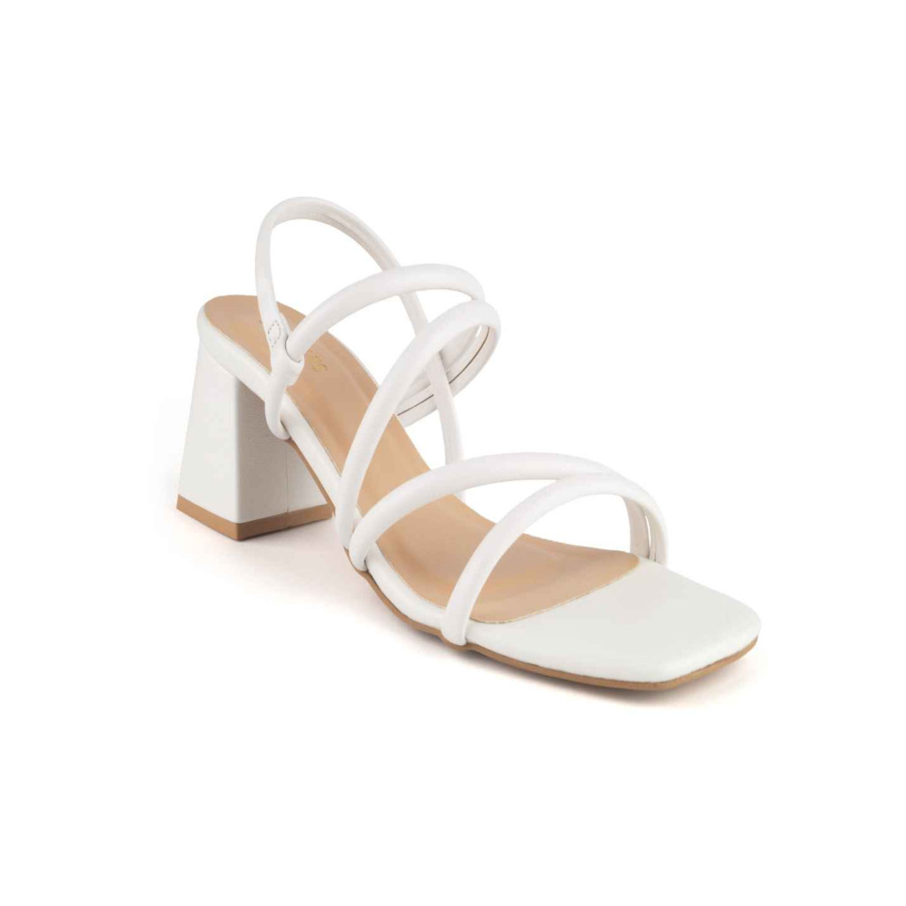 4030: Balujas Women's White Chunky Heel Sandal